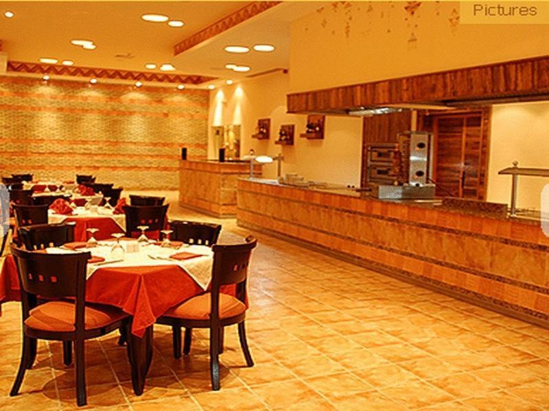Hotel Sahara Douz Esterno foto